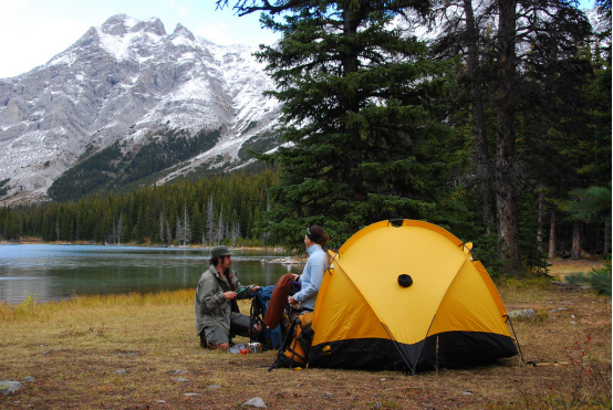 Sudden power outage while camping outdoors? Solar charging panel solve this problem for you!